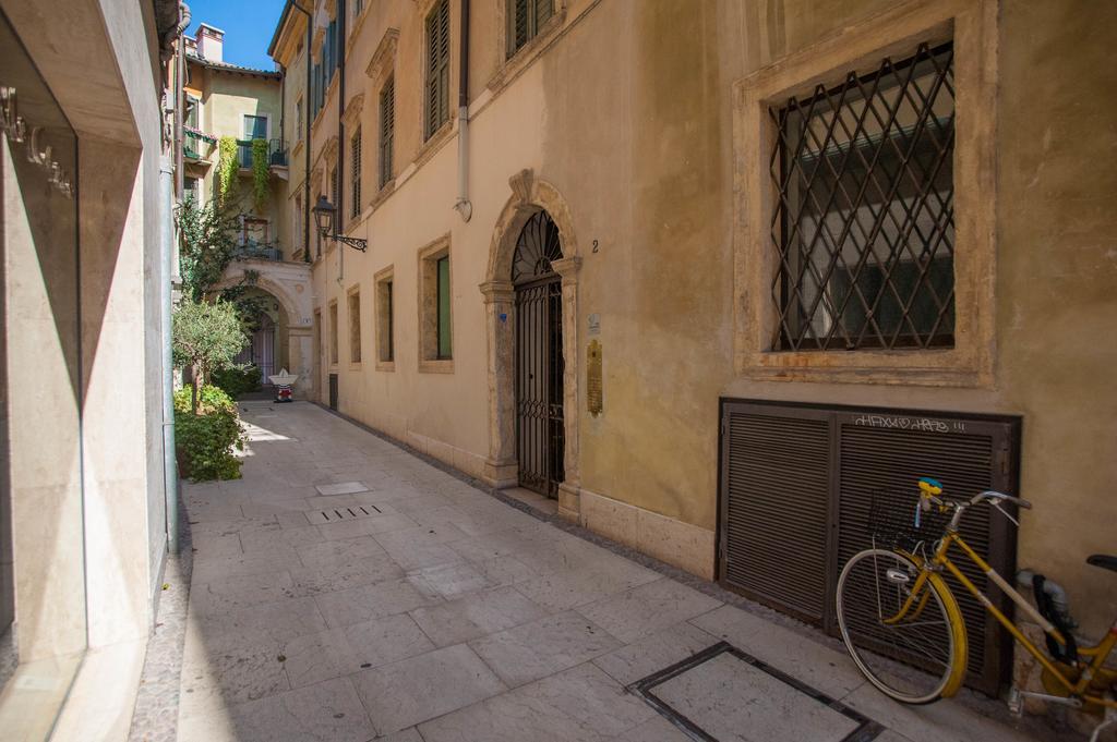 Italianflat - Palazzo Zeiner Appartement Verona Buitenkant foto